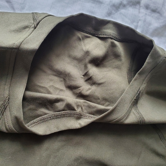 Alphalete Collective Crop Long Sleeve - Sage Green - Picture 6 of 9